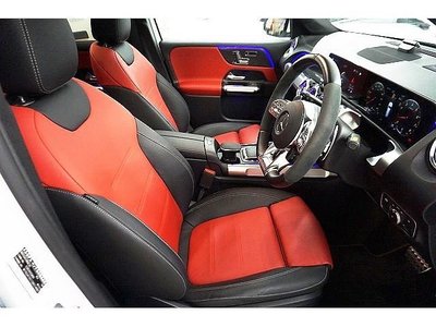 صورة مصغرة 16 لـ 2023 Mercedes-BENZ GLB AMG
