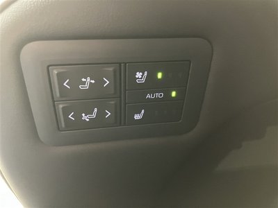 2024 Toyota ALPHARD thumbnail 26