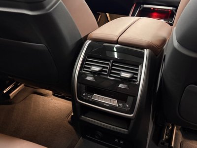 2026 BMW X5 — миниатюра 19