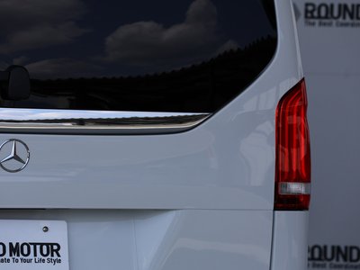 2023 Mercedes-BENZ V-CLASS photo 9