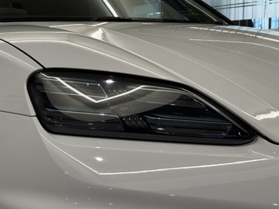 PORSCHE MACAN - 3