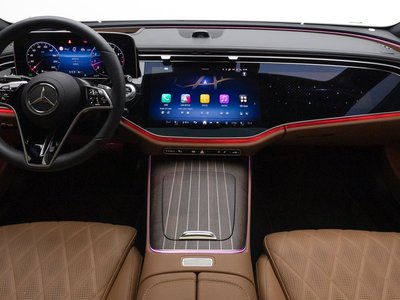 MERCEDES-BENZ E-CLASS - 5