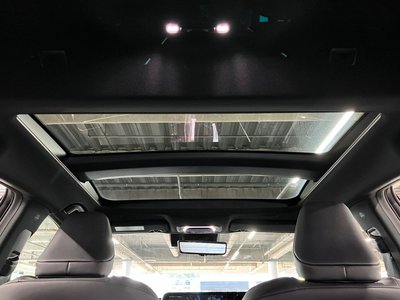 TOYOTA CROWN SPORT - 2