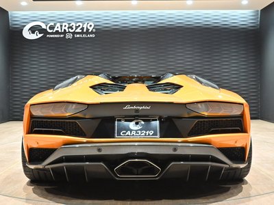 LAMBORGHINI AVENTADOR ROADSTER - 7