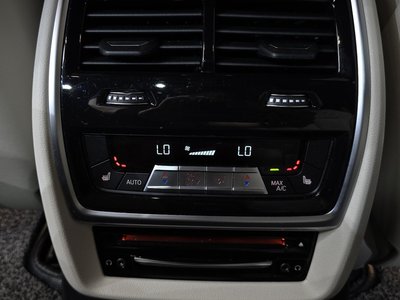 صورة مصغرة 32 لـ 2021 BMW X7
