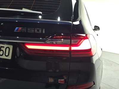 صورة 10 لـ 2021 BMW X7