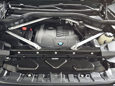صورة 7 لـ 2021 BMW X7