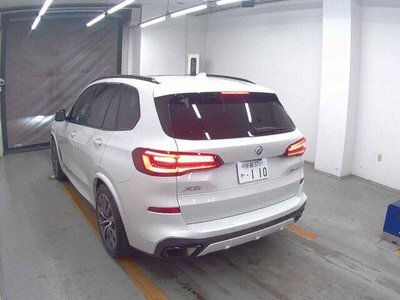صورة 1 لـ 2023 BMW X5