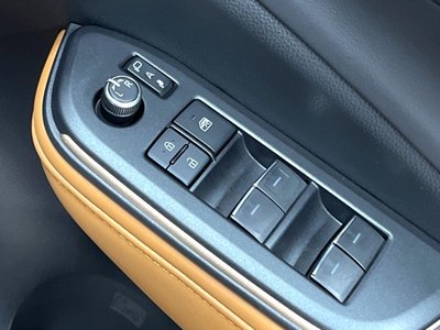 2022 Toyota CROWN CROSSOVER — миниатюра 57