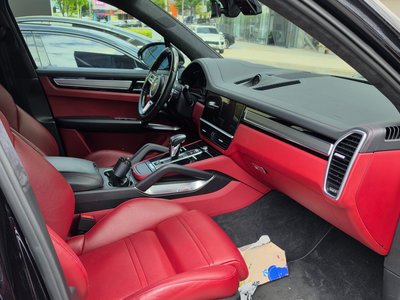 PORSCHE CAYENNE - 4