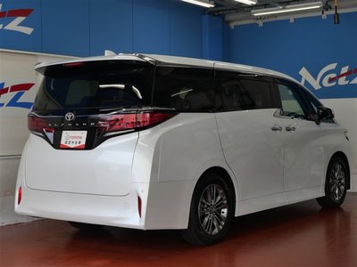 2023 Toyota ALPHARD — фото 5