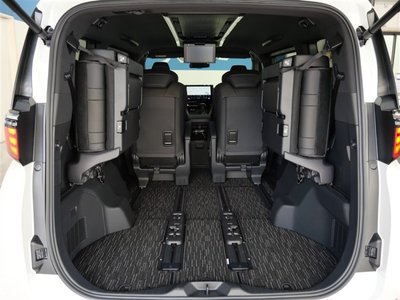 2023 Toyota ALPHARD — миниатюра 13