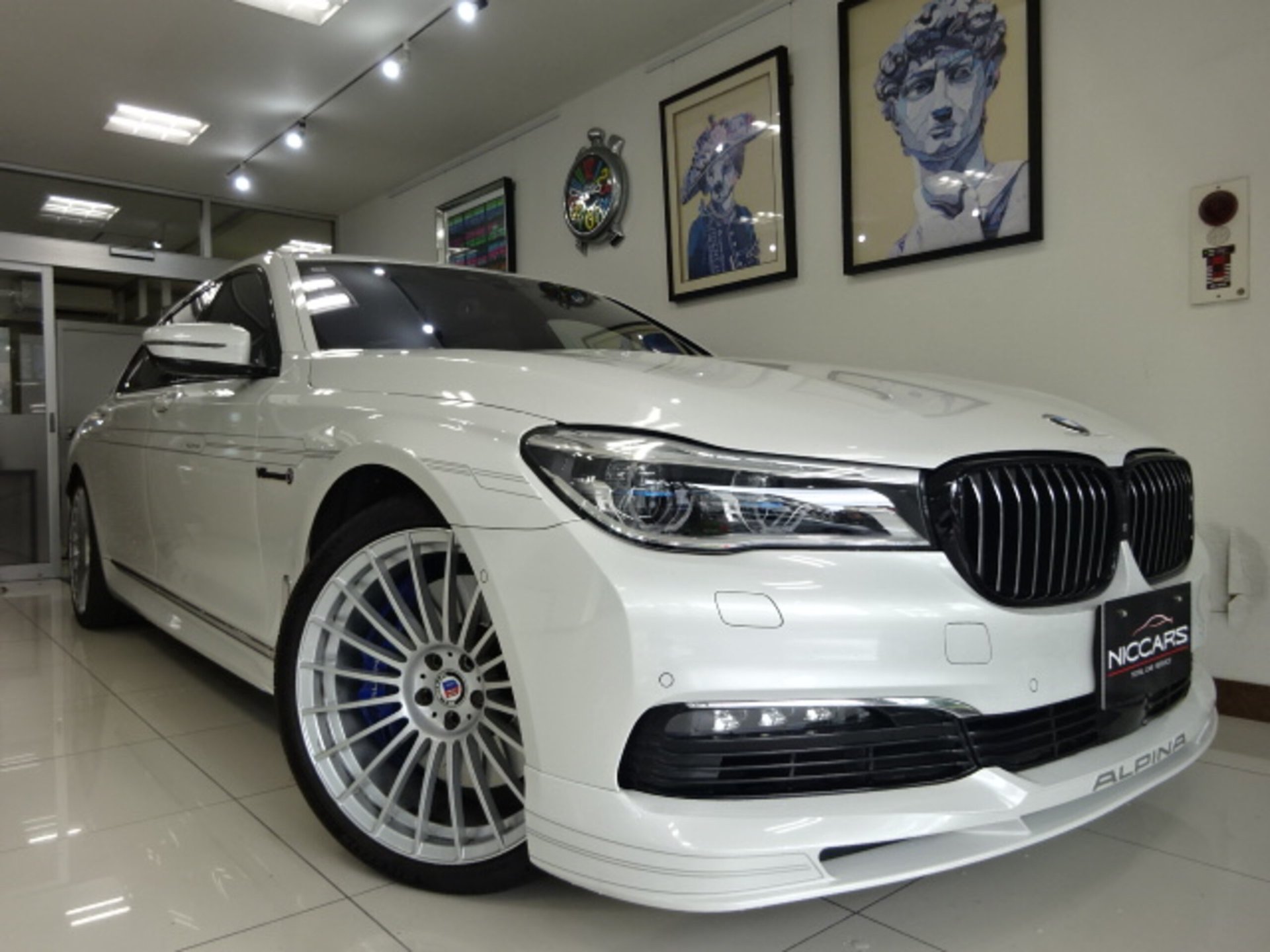 BMW ALPINA B7 - View 1