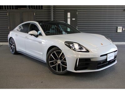 PORSCHE PANAMERA - 7