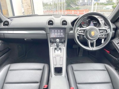 صورة 2 لـ 2021 Porsche 718