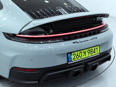 صورة مصغرة 12 لـ 2025 Porsche 911