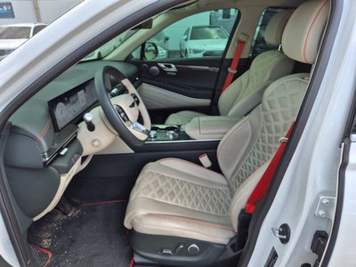 صورة 4 لـ 2024 Genesis GV80 COUPE