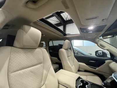 2025 Toyota LAND CRUISER 300 — фото 3