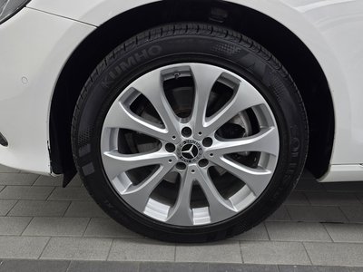 MERCEDES-BENZ E-CLASS - 6