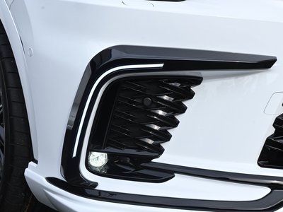 2026 Lexus RX thumbnail 16
