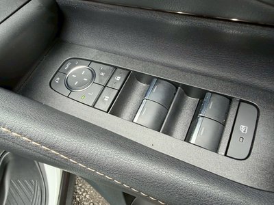 2025 TOYOTA ALPHARD thumbnail 36