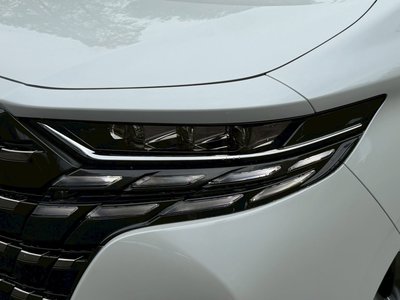 2025 TOYOTA ALPHARD photo 5