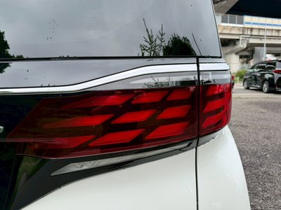 2025 TOYOTA ALPHARD thumbnail 23