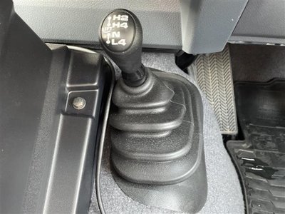 2025 Toyota LAND CRUISER 70 photo 5