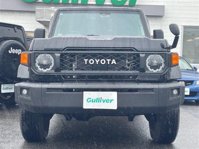 2025 Toyota LAND CRUISER 70 — миниатюра 26
