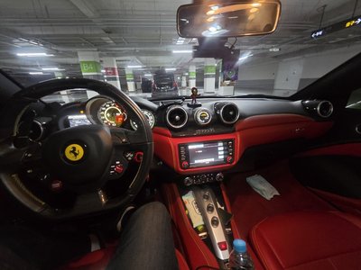 FERRARI CALIFORNIA - 8