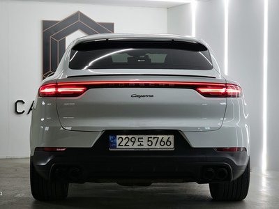 PORSCHE CAYENNE - 4