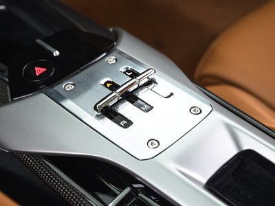 2025 Ferrari 12 CILINDRI 缩略图 26