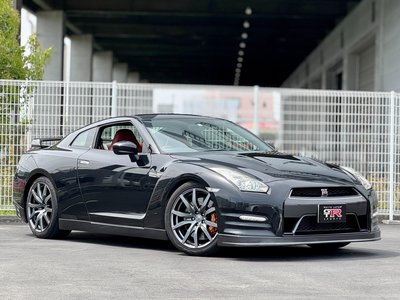NISSAN GT-R - 7
