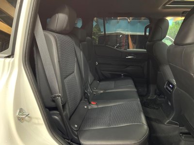 TOYOTA LAND CRUISER 250 - 9