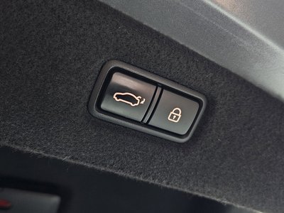 2019 Genesis G90 缩略图 22