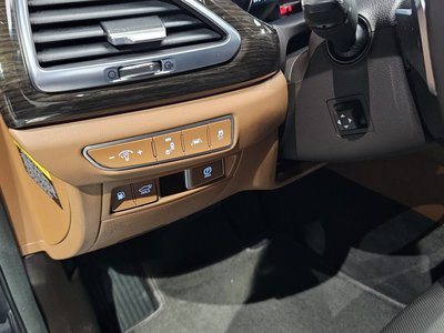2019 Genesis G90 缩略图 27