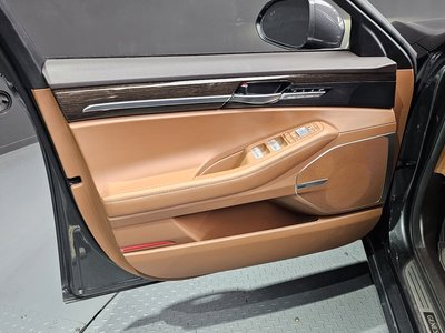 2019 Genesis G90 缩略图 14