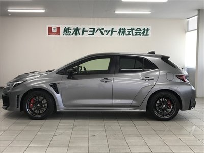 2025 Toyota GR COROLLA photo 6