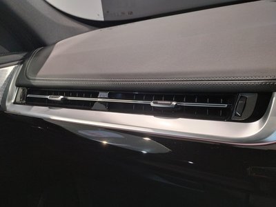 2025 BMW X1 缩略图 53