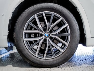 2025 BMW X1 缩略图 28