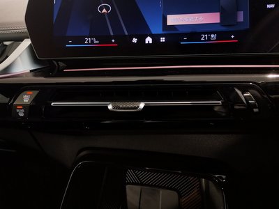 2025 BMW X1 缩略图 54