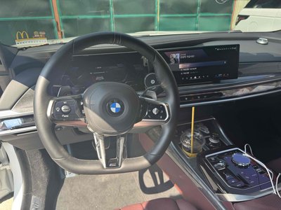 BMW 7 SERIES - 5