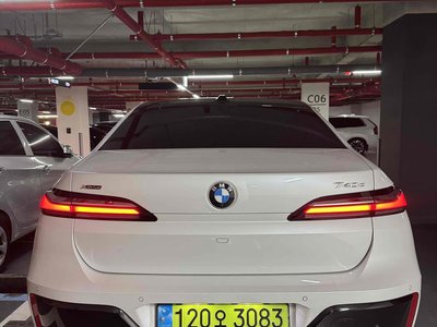BMW 7 SERIES - 3