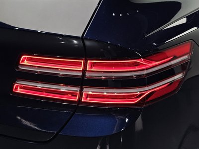 صورة 10 لـ 2023 Genesis GV80