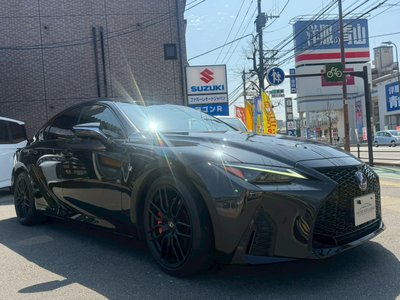 LEXUS IS - 8