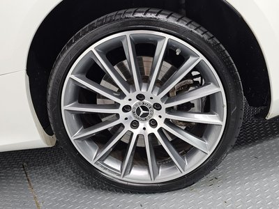 صورة 8 لـ 2021 Mercedes-BENZ E-CLASS