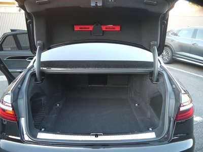 صورة 8 لـ 2025 AUDI A8