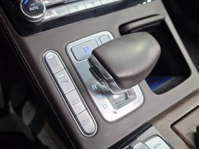 صورة مصغرة 12 لـ 2020 Genesis G90