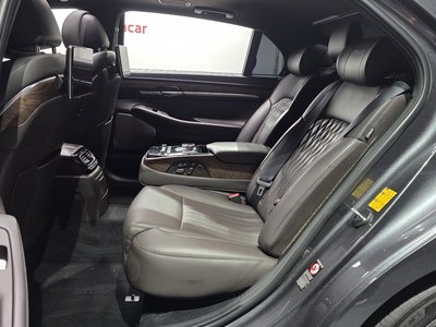 صورة مصغرة 18 لـ 2020 Genesis G90