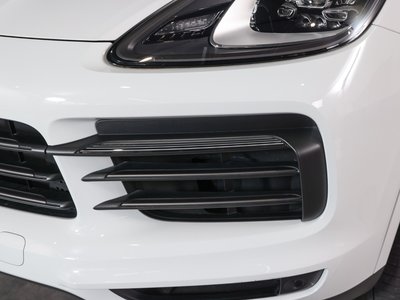 2022 Porsche CAYENNE photo 7